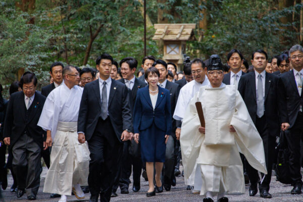 高市内閣が伊勢神宮参拝　「守るための挑戦」と次世代への継承誓う