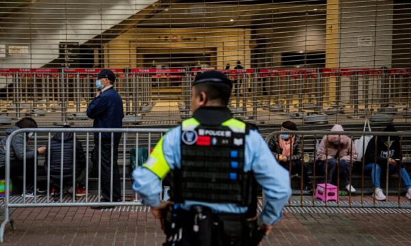 国安法の影響か　香港民主活動家が台湾で被害