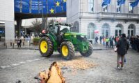 ヨーロッパで起きている農家の抗議行動は無視できない警告