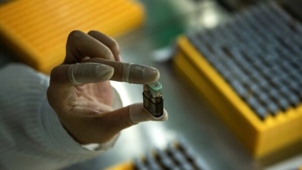 米議員が警告　中国製電子たばこが米国人のデータを盗取している可能性