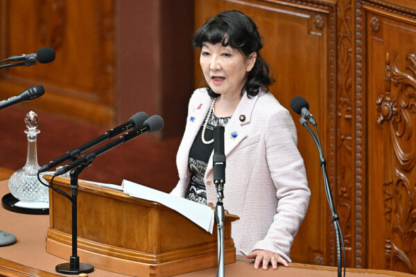 財政演説　片山財務大臣が語る「成長型経済」への移行と予算・税制の全貌