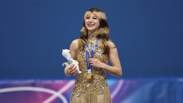 米国24年ぶりの金　アリサ・リュウが女子フィギュアで優勝