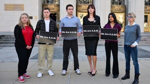 SNS依存で若者に深刻な被害　被害者の少女が法廷で証言