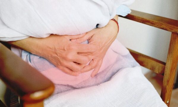 70歳女性が慢性尿路感染症を改善した中医学アプローチ