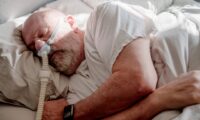 睡眠時無呼吸の治療がパーキンソン病リスクを減らす可能性
