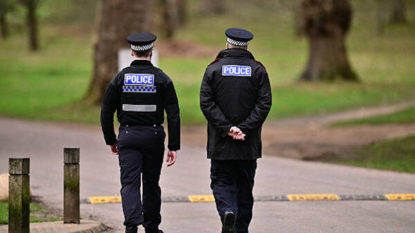 英国国会議員の夫が中国共産党のスパイ容疑で逮捕