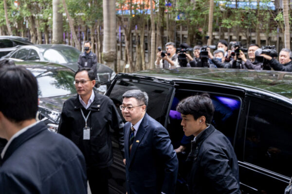 中国「台湾行政院長の訪日牽制」の裏に潜む沖縄主権剥奪の罠