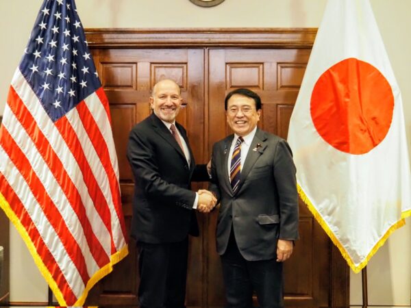 赤澤経産相とラトニック米商務長官が会談