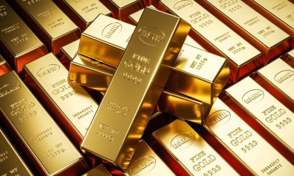 金価格が5千ドルを下回る　なぜ金は上がらず下がり続けるのか