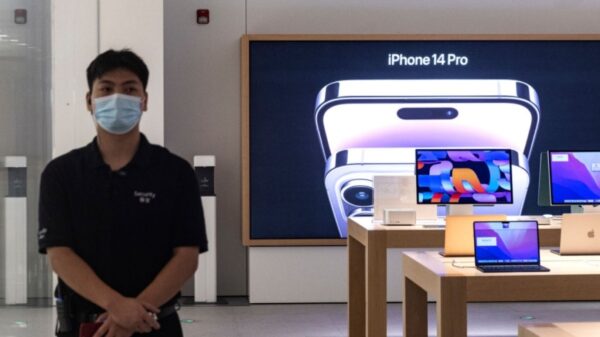 中国 中古スマホ買取価格　5倍高騰