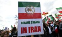 イラン高官が一網打尽　華人社会で「次は誰か」議論広がる