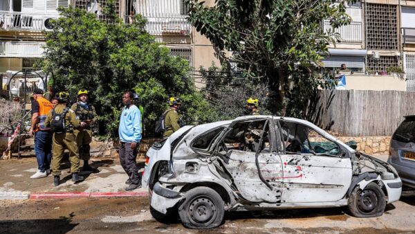 再攻撃を懸念　イランが停戦条件を提示