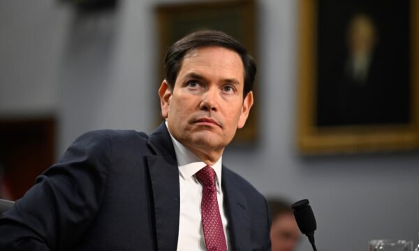 米国務長官「国民苦しめるのは共産党支配」　キューバ独立記念日に演説　華人社会でも共感の声