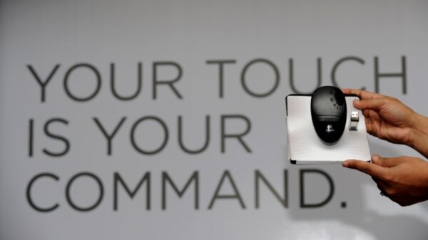 中国　消費者侮辱と受け取られた広告 ロジクール炎上