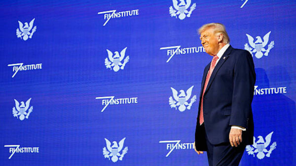 トランプ氏　マイアミ会議で衝撃発言　「次はキューバ」と示唆