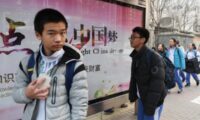 中国で広がる「癒やしの出費」 若者が将来より今を選ぶ理由