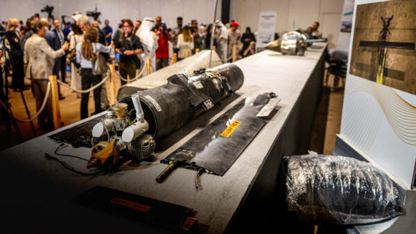 イランの安価なドローンが変えた戦場