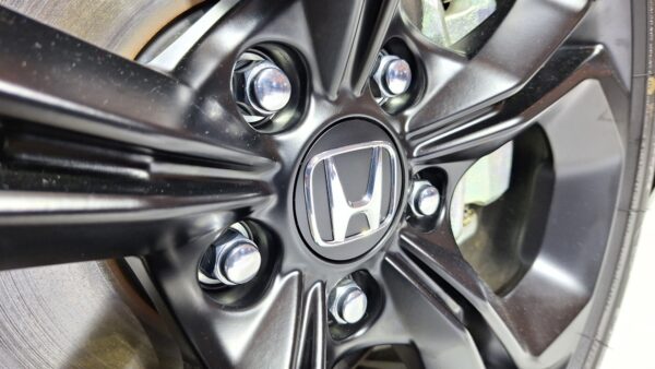 ホンダ初の最終赤字転落　トヨタは純利益予想を上方修正　2社の違いはどこから