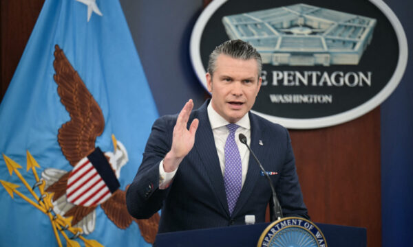 米国防長官　中露への行動も辞さず　イランとの戦争は数日以内に正念場へ