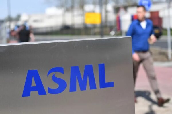 ASMLの韓国向け出荷急増　中国抜き最大市場に