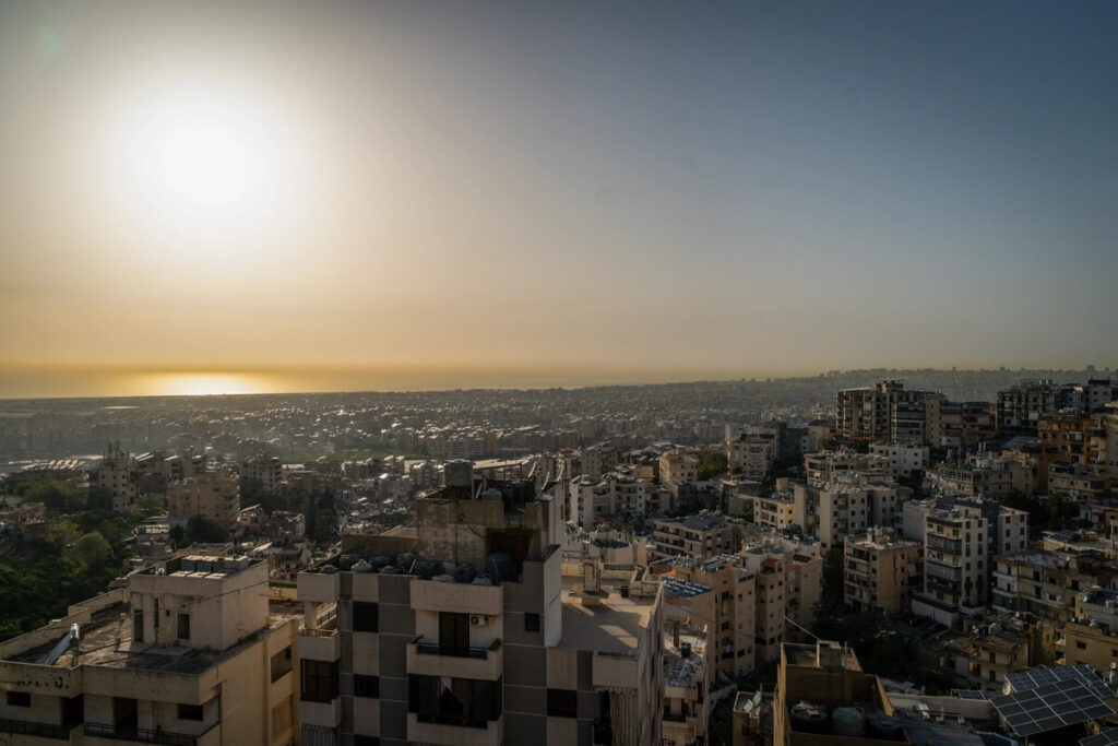 イスラエルとレバノン　10日間の停戦開始