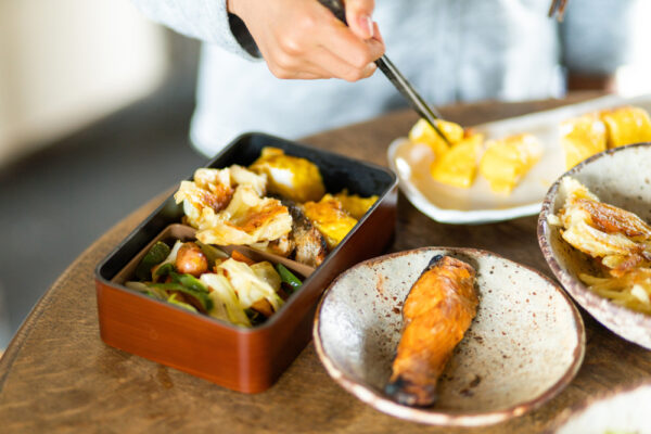 残り物を安全に食べるには？　微生物学者が教える注意点