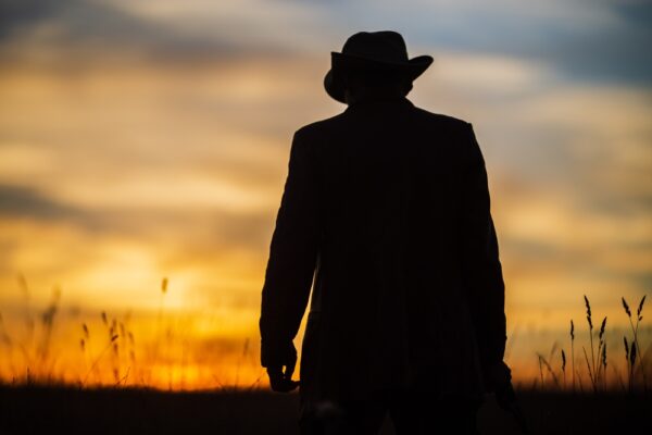 男たちが今も背負い続ける　言葉なき覚悟