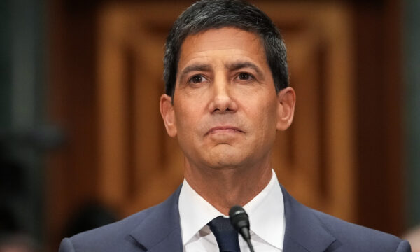 ウォーシュ氏　FRB次期議長へ前進　米上院が動議可決