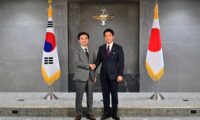 日韓防衛相会談 　ソウルで開催　防衛協力と交流強化で一致