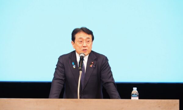 赤沢経産相　日本への追加関税適用を否定　米長官との合意不変を強調