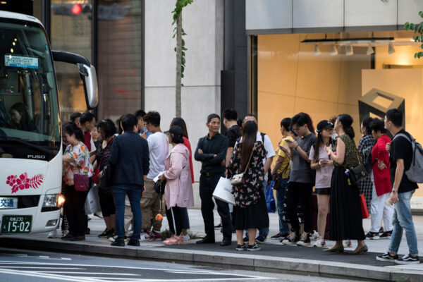 中国国有旅行会社　再開した日本ツアーを突如「販売終了」に　報道拡散で中共政府の「圧力」か