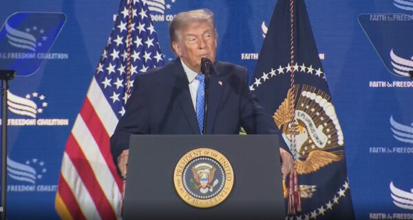 トランプ大統領　共産主義を「建国以来 最も深刻な脅威」と呼ぶ
