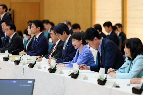 「強く豊かな日本」投資枠を創設　緊縮脱却へ官民投資370兆円