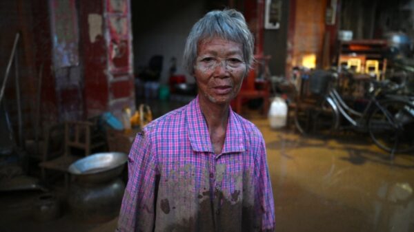飢えと毒ヘビ　中国・広西の被災地のいま