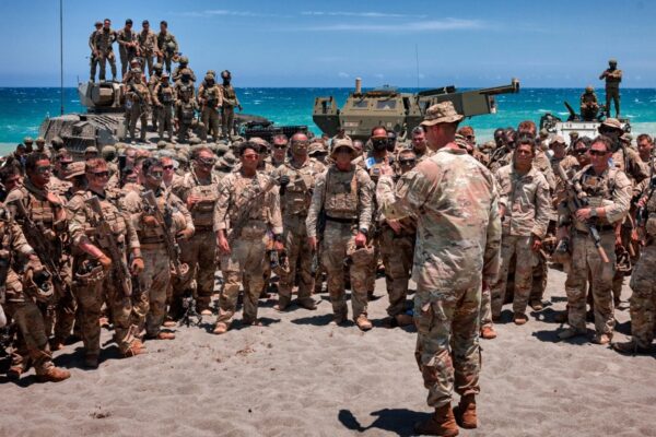米国　アジアへの軍事的関与を拡大　戦争省が表明