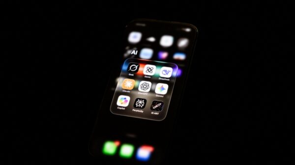 「ちょっと読んで」が危ない　中国でAI悪用の新手詐欺