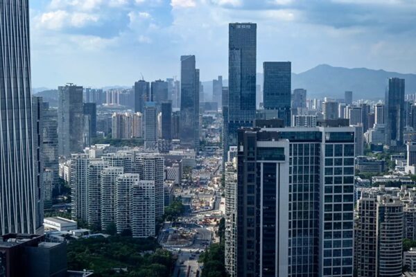 外資　中国の商業用不動産を相次ぎ売却　取得額の半値も