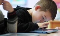 青少年のSNS依存巡り米で裁判　29州がFacebook・Instagramを提訴