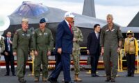 なぜトランプ米大統領は空母の「蒸気式カタパルト」にこだわるのか