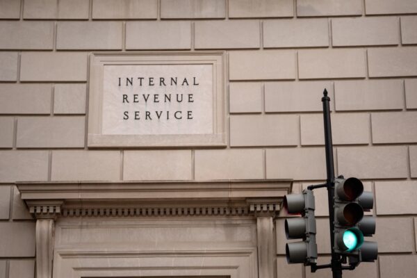 米内国歳入庁　COVID-19融資で1千億ドル規模の不正疑惑を調査