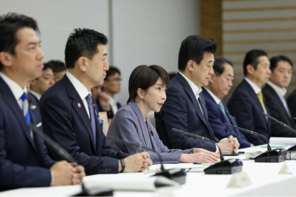 自民党新執行部発足　麻生・鈴木体制維持　第2次高市改造内閣も発足へ
