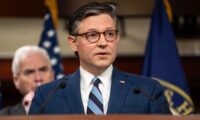 AI規制巡り米議会で意見対立　ジョンソン議長「安全確保は開発企業の責任」