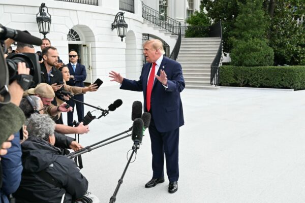 米中首脳会談で台湾問題に言及　トランプ氏「彼は私の考えを理解している」