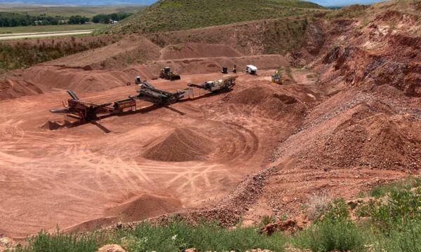 重要鉱物で「脱中国」加速　米国　国内投資と20か国超との連携加速