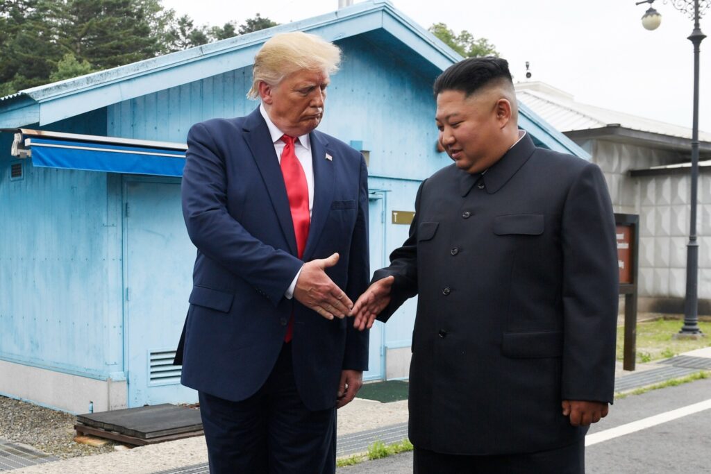米朝接近の兆し　「トランプ氏は拉致問題に無関心」は誤り　米の死活的国益に関わる＝専門家